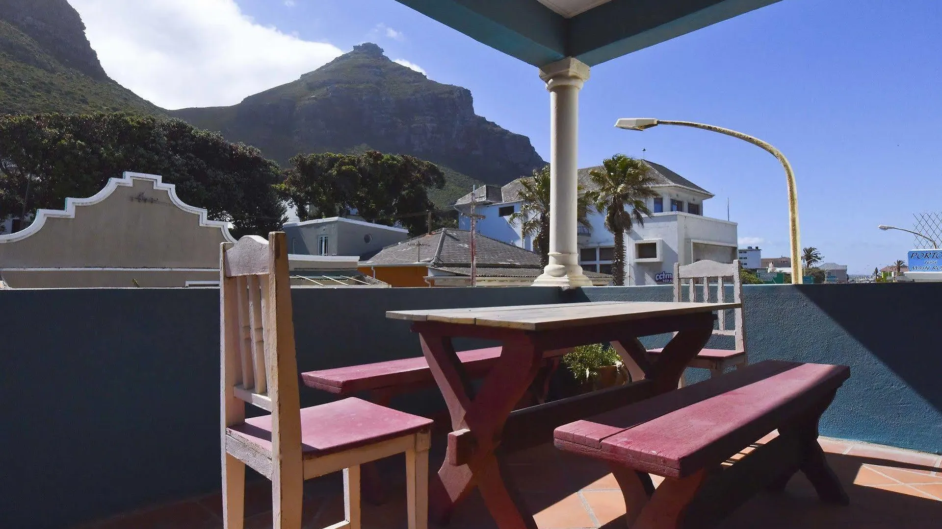 Stoked Backpackers Ostello Muizenberg