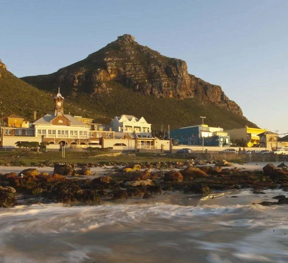 Stoked Backpackers Ostello Muizenberg